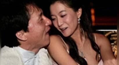 成龙灌章子怡的不是酒，而是整个娱乐圈的丑闻，他们是什么关系？