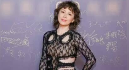 刘嘉玲生图引热议,58岁瘦身过度?请停止审判女性身体!