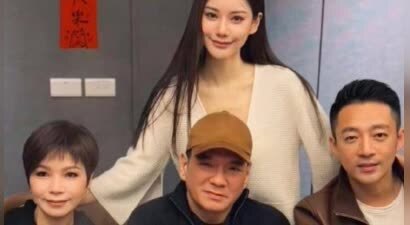 马筱梅爸妈真实身份被扒，梅妈以前卖早餐，年轻时候的照片曝光