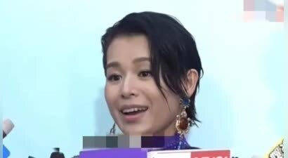 澳门这晚，胡杏儿卖力解释，网友却不买账:眼睛一直眨感觉在说谎