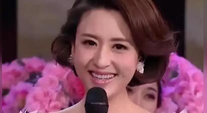嫁70岁富翁？包养4个男人？曾是央视女主持私生活谣言有多离谱？