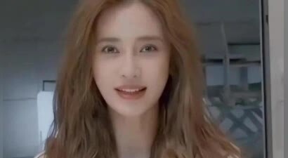 和杨颖离婚3年后，黄晓明再有大动作，如今两人差距一目了然