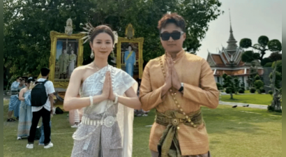 张馨月泰服美翻了，带女儿旅游尽显母爱，林峰健硕白皮引关注！