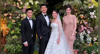 何猷君奚梦瑶参加好友婚礼，一袭粉裙气质绝佳