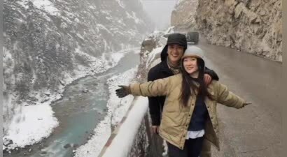杜江霍思燕自驾进藏：雪地煮咖啡甜过偶像剧！