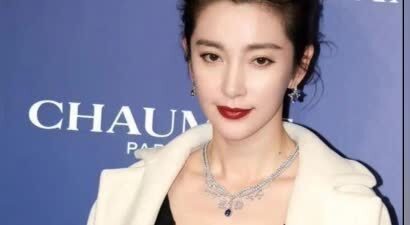 52岁李冰冰“绝症”曝光，就连正常生活都成奢侈，无人敢近身！