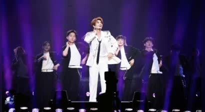 2025张远《白》巡回演唱会杭州站热烈圆满,一个人演绎一出《白蛇传》