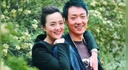 辛柏青朋友圈曝光！师父公开与朱媛媛聊天记录，曝其生前坚持念佛