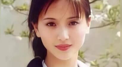 内地第一美人：守寡10年，嫁给周迅恩师，如何被遗忘的她如今如何