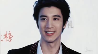 王力宏发文支持哥哥王力德：演讲中思路清晰，尽显远见卓识