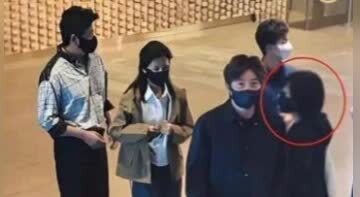 上海街头偶遇陆毅郭京飞两家！鲍莉短发眼镜惊艳众人，知性又优雅