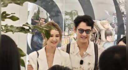 张歆艺袁弘一家看展，婆婆帮带娃真幸福，6岁儿子瘦高个颜值好高