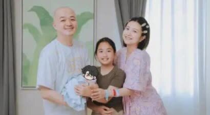 包贝尔：曾同时谈7个女友，娶学妹包文婧，如今生二胎很幸福