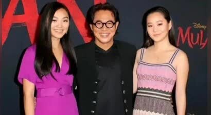李连杰罕见谈4个女儿：前俩养的很凑合，利智生的，疼爱却很笨拙