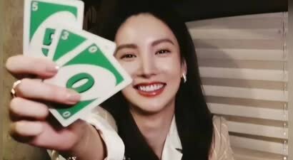金晨颜值大变，模样引发热议，之前状态一落千丈！
