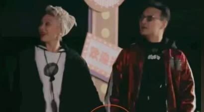 汪峰蛋糕无人机给宁静庆生！牵手看流星，撕碎了章子怡最后的体面