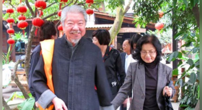拍情色片，交往61位女友，这个娱乐圈老男人凭什么？