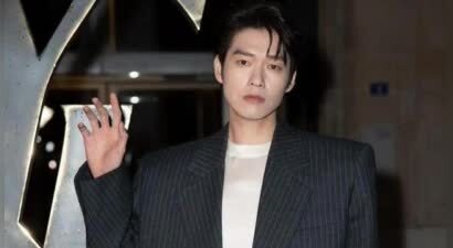 魏大勋爸爸接秦岚回家，不介意女方比儿子大10岁，仍满意这门亲事