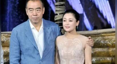当陈红撞衫郭晶晶，瞬间领悟明星与贵妇的气质差距，谁更吸引人？