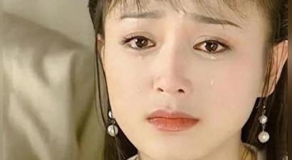 秦岚有多美？刘芸：追她的人太多了，上学时长得漂亮被男生尾随！