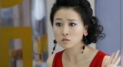 她靠“漂移臀”出圈，被骂15年不配演戏，如今42岁用一场戏杀疯了