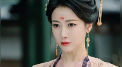 《书卷一梦》女演员颜值排名，51岁的她排第一，李一桐勉强进前三