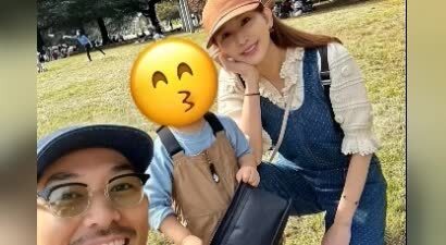 51岁林志玲现身新加坡，打扮清纯像大学生，3岁儿子长势太猛了