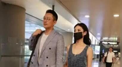汪小菲信守承诺带娃玩，小玥儿露正脸了，太像大S，S妈又沉默了