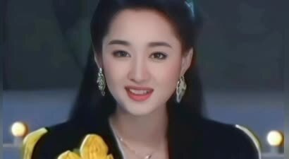 赖昌星曾毁了2个优秀女星，一个被誉甜歌皇后，另一个是当红演员