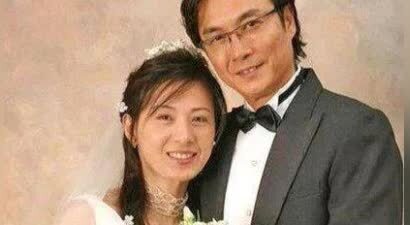 60岁港星刘松仁与23岁泰国空姐的真爱传奇：不惧变性传闻，30年恩爱如初