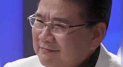 “九转大肠”曹可凡：揩油姜妍、抢C位，吃相实在太难看了