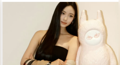 汪小菲马筱梅带孩子来内蒙：小玥儿穿藏服太像大S，筱梅白色衣服很仙