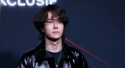 香奈儿深夜内场，王一博靠边坐，单依纯脸肿馒化，C位全靠妈出圈