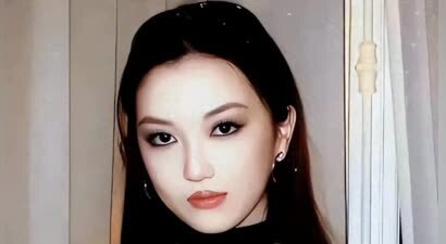 同是星二代，李嫣19岁抽烟，跟小酒窝、王诗龄等人对比，区别好大