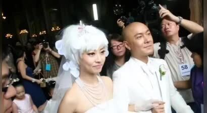 张卫健老婆近照曝光，51岁张茜模样变化大到认不出，像变了一个人