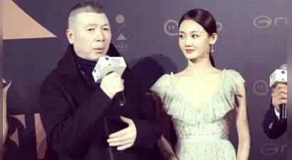 冯小刚直言：她太能装了，永远红不了，更别说拿奖了