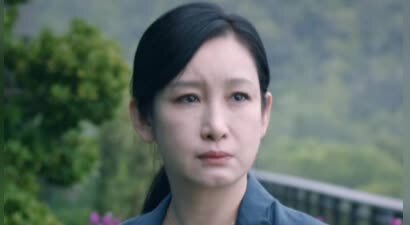 46岁的秦海璐，每月给丧子丧夫的婆婆生活费，我是您的第三个孩子