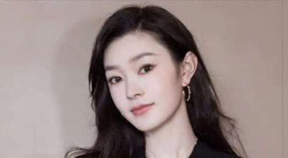 被称“旗袍女神” 的她，演了多年戏，为何始终不温不火