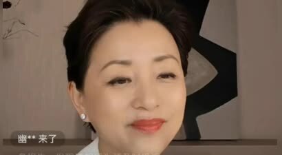 带货不香了！伊能静、汪峰等扎堆下场卖课，换个方式割粉丝韭菜