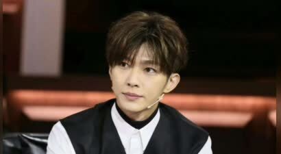 炎亚纶告14名网友妨害名誉全都败诉 曾因性影像外流被判缓刑3年