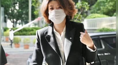 50岁港姐自曝正在办离婚，已被丈夫赶出豪宅，向丈夫兄长借贷过活