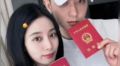 黄子韬与徐艺洋拍婚纱照被偶遇！