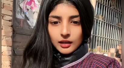 吃相难看！火上央视的百万中东网红，结婚带货被封，现场满是主播