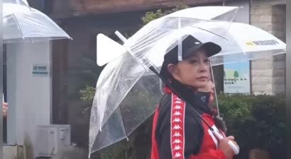 刘晓庆近况曝光，生图脸垮嘴歪被嘲像窝瓜，穿休闲服肚大还五五分
