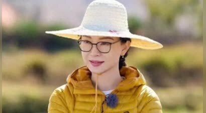 穿丑衣服上《花少》的陈数，优雅人设反而更稳了