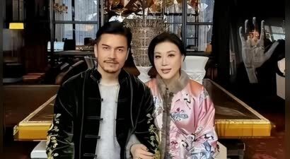 他三个老婆都是大美女，一婚周海媚二婚邝美云，46岁三婚娶到富婆