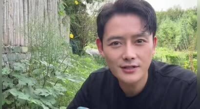 徐海40 岁退圈回村养鸡，拍视频成百万粉清流