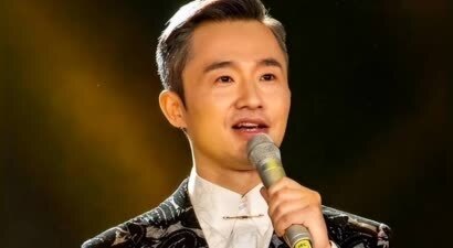 东方卫视一哥程雷近况曝光！沦落当婚礼司仪，因寿宴门断送前程