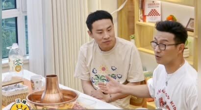 没想到有一天会跟着汪峰学谈恋爱，离婚多了，看法是不一样