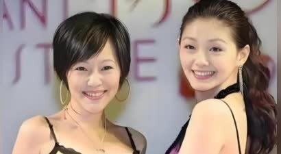 小S金钟奖复出，却意外暴露4件荒唐事，汪小菲的话，终于有人信了